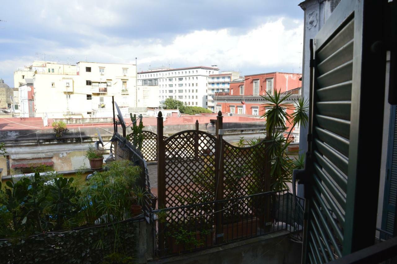 Ferienwohnung Civico 5 Appartament Napoli Centro Exterior foto