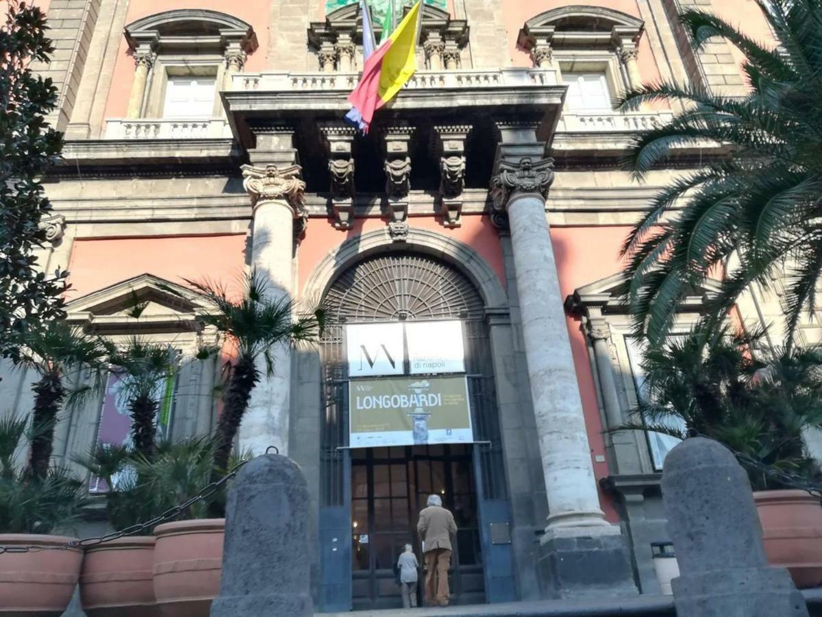 Ferienwohnung Civico 5 Appartament Napoli Centro Exterior foto